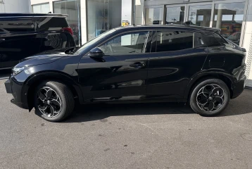 Alfa Romeo Junior VGT eDCT6 Ibrida Speciale, 2025