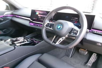 BMW i5 eDrive40 M Sport, 2025