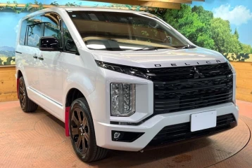 Mitsubishi Delica d:5 Black Edition, 2024