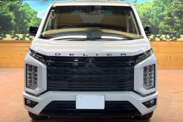 Mitsubishi Delica d:5 Black Edition, 2024