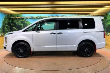 Mitsubishi Delica d:5 Black Edition, 2024