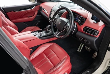 Maserati Levante Modena, 2023