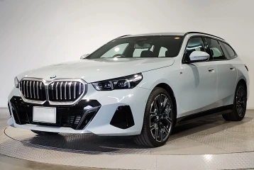 BMW 5 series 523d xDrive M Sport, 2025