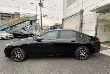 BMW 5 series 523i M Sport, 2025