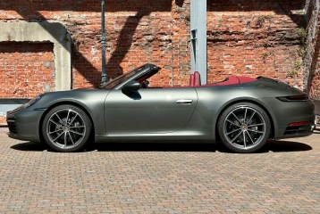 Porsche 911 PDK Carrera Cabriolet, 2023