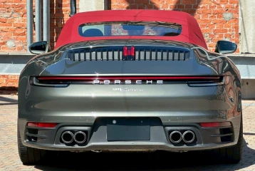 Porsche 911 PDK Carrera Cabriolet, 2023