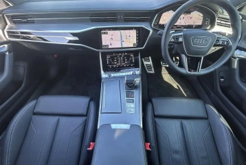 Audi A7 45 TFSI quattro S line Package, 2025