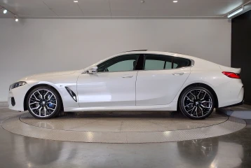 BMW 8 series 840i Exclusive M Sport, 2025