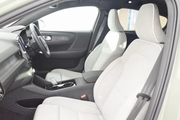 Volvo C40 69 kWh Recharge Pure Electric Ultimate, 2023