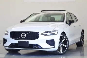 Volvo S60 Recharge Ultimate T6, 2024