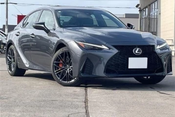 Lexus IS 500 F Sport Performance, 2024