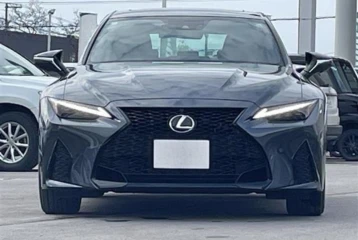 Lexus IS 500 F Sport Performance, 2024