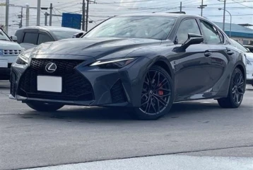 Lexus IS 500 F Sport Performance, 2024