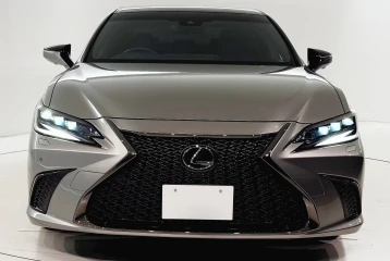 Lexus ES 300h F Sport, 2023