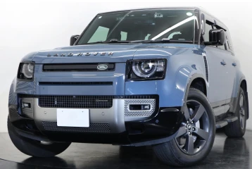 Land Rover Defender D300 Turbo, 2023