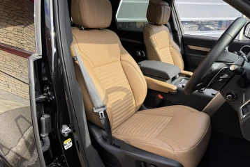 Land Rover Discovery D350 R-Dynamic HSE, 2024