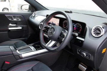 Mercedes GLA-class GLA 180 BSG AMG Line Package, 2024