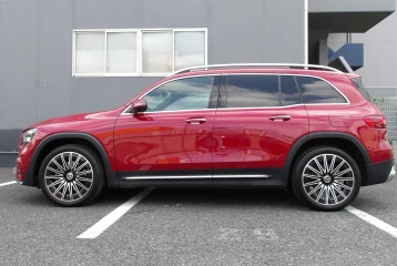 Mercedes GLB-class GLB 200 d 4MATIC AMG Line Package, 2024