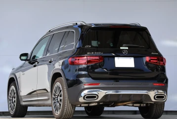 Mercedes GLB-class GLB 200 d 4MATIC AMG Line Package, 2024