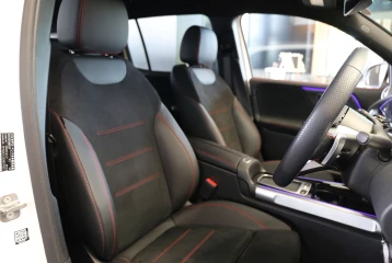 Mercedes GLB-class GLB 200 d 4MATIC AMG Line Package, 2025