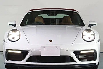 Porsche 911 PDK Carrera GTS Cabriolet, 2024