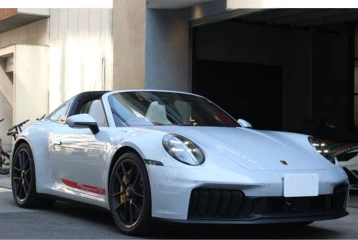 Porsche 911 PDK Carrera 4 GTS Targa, 2025
