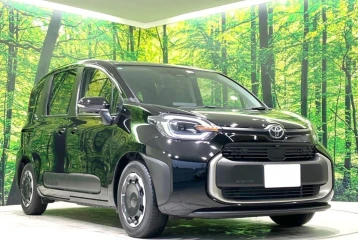 Toyota Sienta Z 7-Seater, 2025