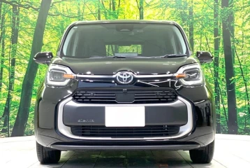 Toyota Sienta Z 7-Seater, 2025