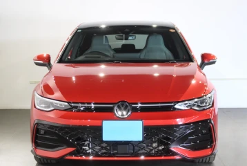 Volkswagen Golf TDI R-Line, 2025