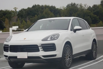 Porsche Cayenne Platinum Edition Tiptronic S, 2022