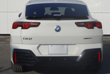 BMW iX2 xDrive 30 M Sport, 2024