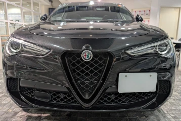 Alfa Romeo Stelvio Quadrifoglio, 2023