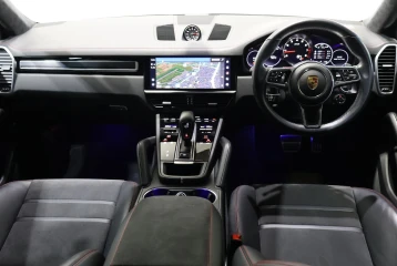 Porsche Cayenne GTS Tiptronic S, 2022
