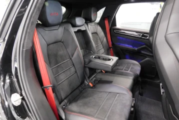 Porsche Cayenne GTS Tiptronic S, 2023