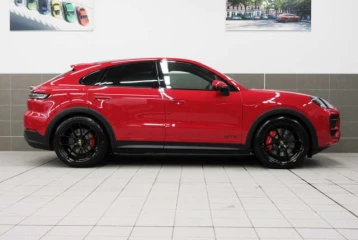 Porsche Cayenne GTS SPOEG PDCC, 2024