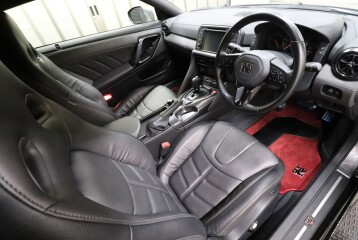 Nissan GT-R Premium Edition, 2023