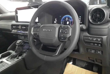 Toyota Land Cruiser 250 VX, 2024