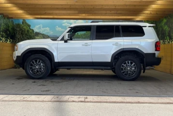 Toyota Land Cruiser 250 VX, 2025