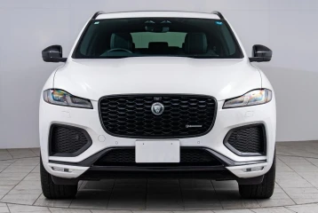 Jaguar F-Pace R-Dynamic SE  D200, 2024
