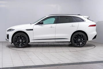 Jaguar F-Pace R-Dynamic SE  D200, 2024