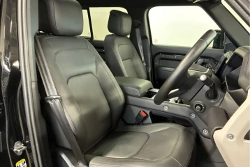 Land Rover Defender D350 X-Dynamic HSE, 2025
