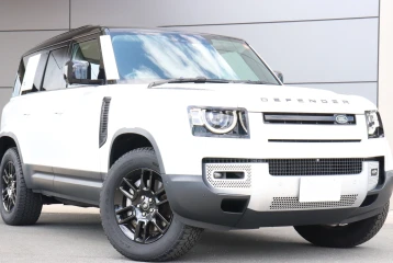 Land Rover Defender D300 S, 2023