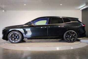 BMW iX M60, 2023