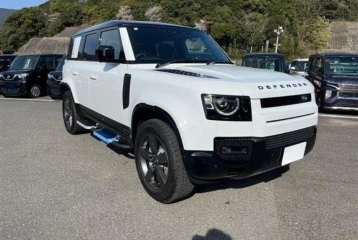 Land Rover Defender D300 X-Dynamic HSE, 2024