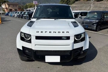 Land Rover Defender D300 X-Dynamic HSE, 2024