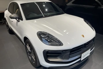 Porsche Macan T, 2023