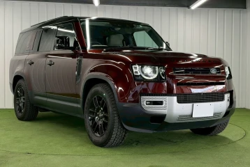 Land Rover Defender D300 SE, 2023