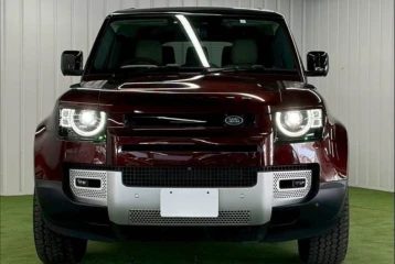 Land Rover Defender D300 SE, 2023