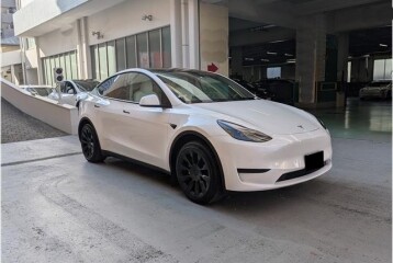 Tesla Model Y Long Range, 2023
