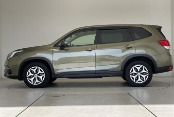 Subaru Forester Touring, 2023
